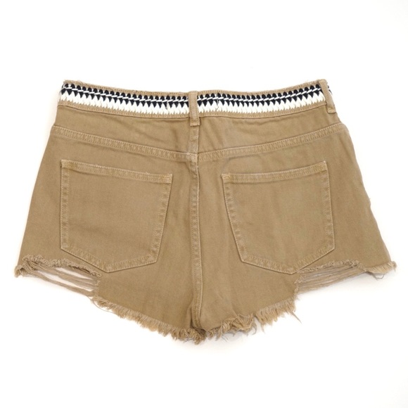Erin Wasson for PacSun Embroidered Shorts - Picture 8 of 9